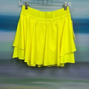 Lululemon Size 4 court rival hr skirt long Yellow NWT Tennis 🎾 Pickleball ⛳️